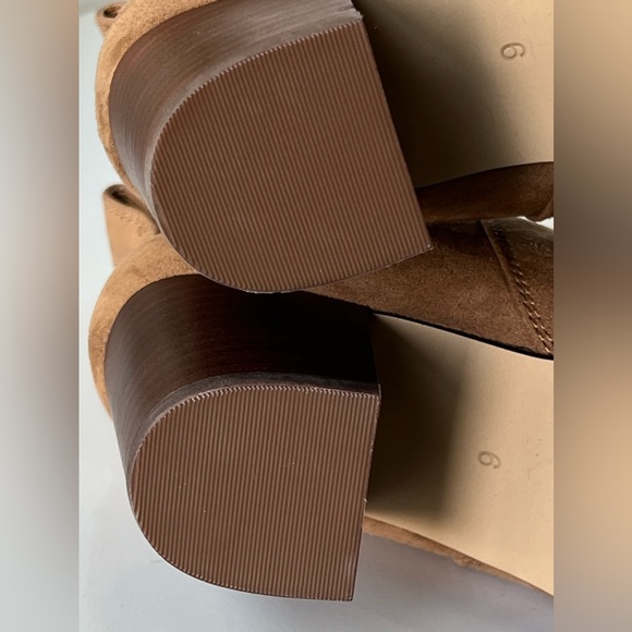 J.Crew Rory Tan Microsuede Heeled Ankle Boots Booties Size 6 - Picture 9 of 15